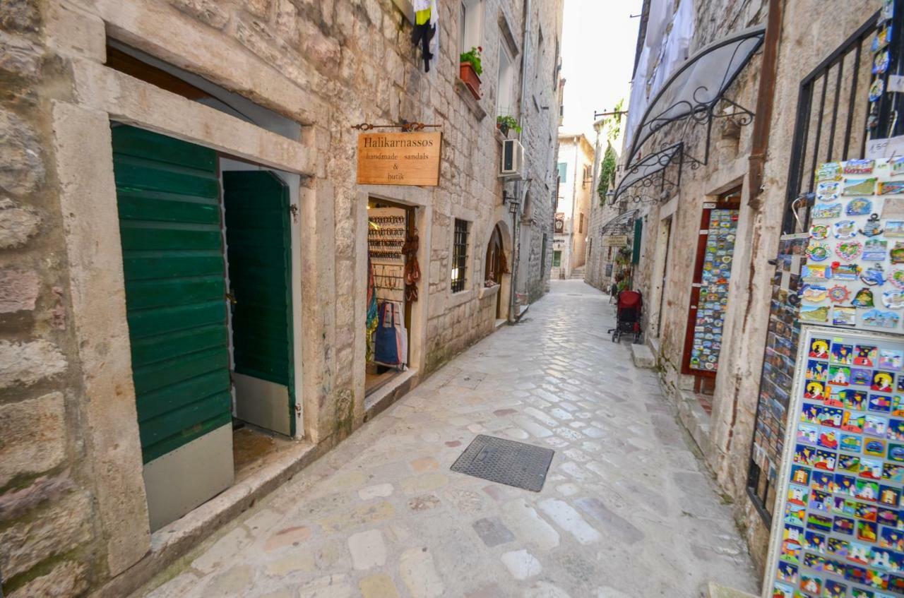 Portobello Old Town Kotor Buitenkant foto