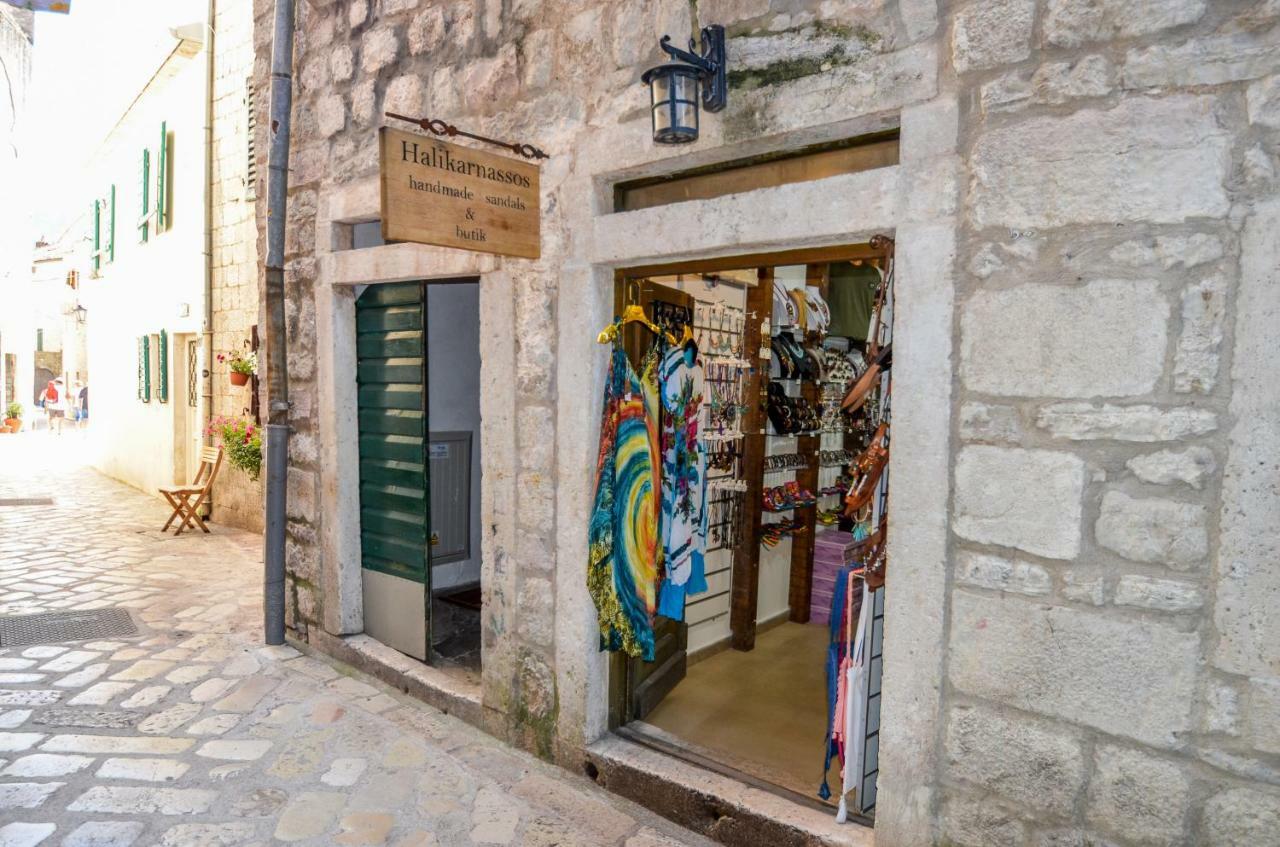 Portobello Old Town Kotor Buitenkant foto